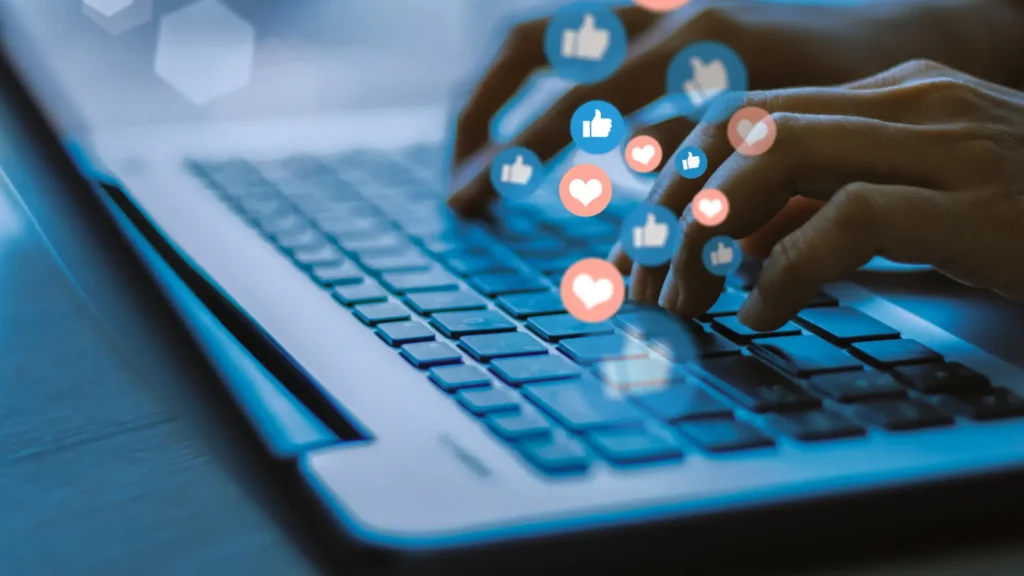 social-media-likes04