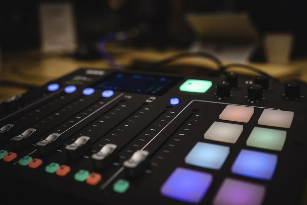 topofmind_podcast-studio_greenpod_EP13-1